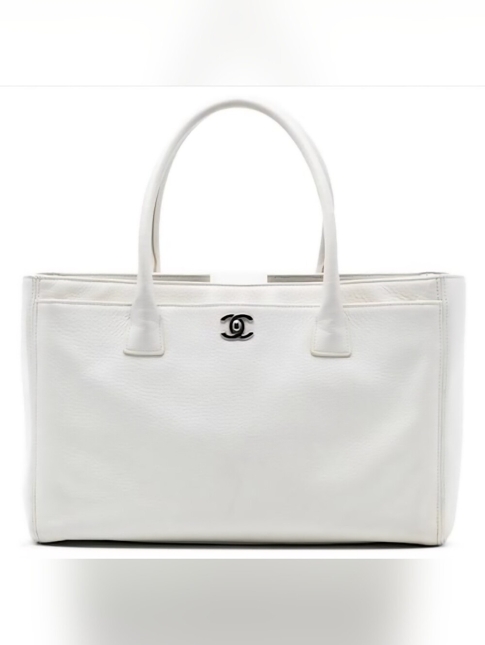 Chanel Bag CC Logo - White Leather Executive Tote Bag Reintroduced SS/2026 -Rare